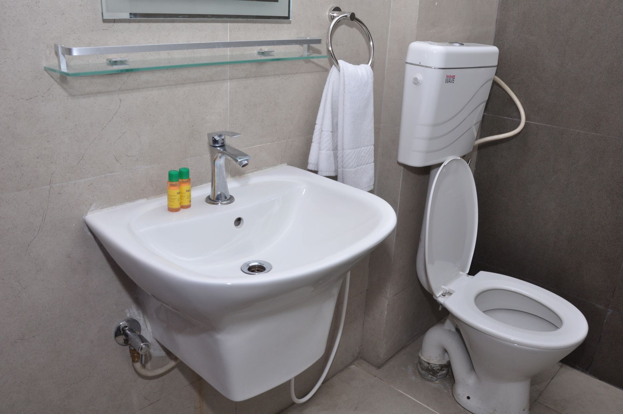 Fabhotel Brook Elan Viman Nagar 3* Pune